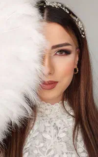 میکاپ و شنیون تخصصی در اهواز /  رزرو نوبت