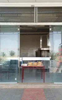 به یک فروشنده خانم نیازمندیم
