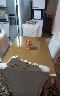 میز نهار خوری