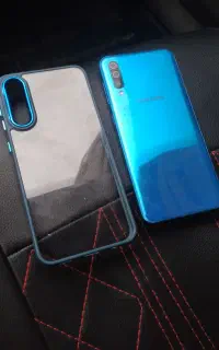 گوشی سامسونگ a 50 کارتن و انتقال مالکیت دارد