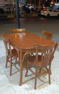 میز وصندلی