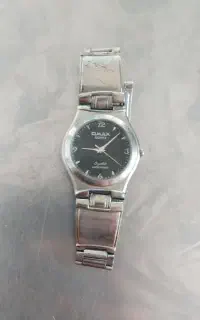 ساعت اوماکس