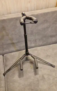 پایه ویولن سناتور درحد نو