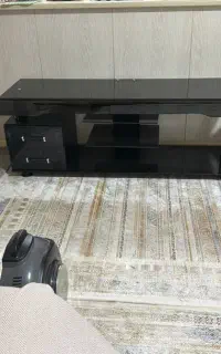 میز تلوزیون عرض ۱۴۰