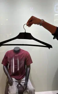 چوب لباسی فروشگاهی