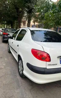 ۲۰۶ اس دی خونگی