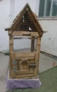 قفس چوبی