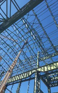 جوشکار نصاب سازه های فلزی و صنعتی