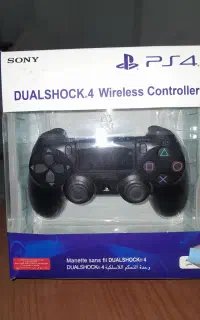 دسته پی اس فور 4