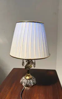 آباژور رومیزی