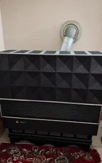 دو عدد بخاری بزرگ سالم و کم کارکرد