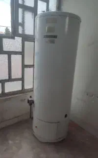 آبگرمکن ایستاده