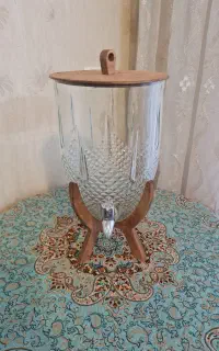 کلمن شیشه ای یا شلف آب میوه