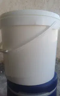 سطل بزرگ فروشی