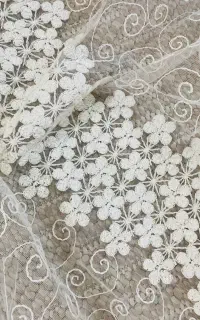 پرده خامه دوزی