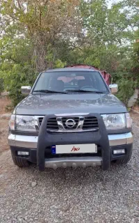 نیسان سرانزا