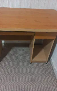 میز کامپیوتر