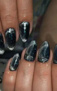 کاشت ناخن ۴۰۰ .ترمیم۳۵۰