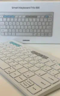 کیبورد بی سیم سامسونگ Smart Keyboard Trio 500