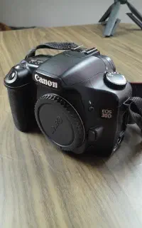 بادی دوربین canon 30d زیر ۴۰۰۰شات