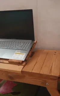 میز لب تاب تاشو