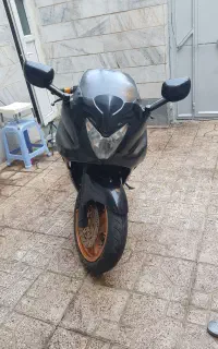 zzr400 سنگین مدارک دار