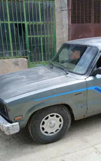 مزدا دوکابین مدل ۸۳