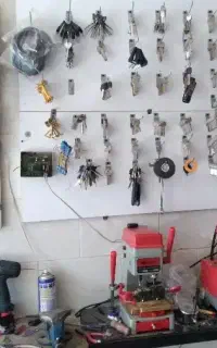 کلید سازی شبانه روزی کلیدسازی سوئیچ و ریموت قفل