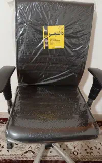 صندلی چرخدار برنددانشجو