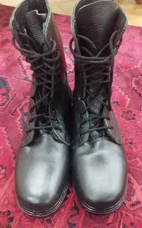 پوتین سربازی