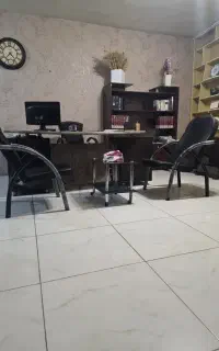 استخدام در دپارتمان ملکـی آراد به شدت سخت است.