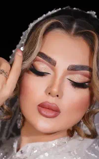 میکاپ و شنیون آموزش تخصصی عروس