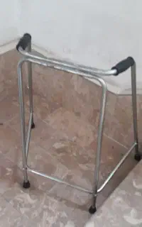 تخت بیمار همراه با تشک و واکر رایگان