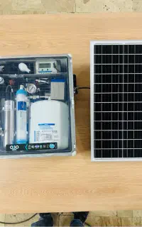 دستگاه تصفیه آب قابل حمل خورشیدی