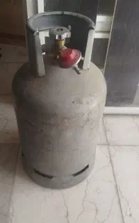 کپسول گاز همراه با رگلاتور