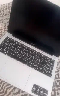 Acer aspire lite 16 ال سی دی نیاز به تعویض دارد