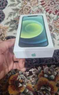 گوشی آیفون ۱۲ نرمال