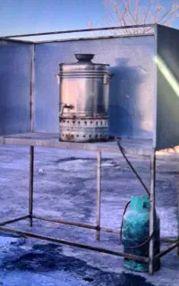 میز بزرگ اهنی