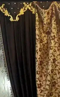 پرده بسیار تمیز و در حد نو