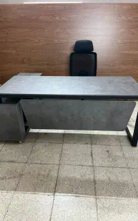 میز و صندلی اداری مدیریتی کارمندی