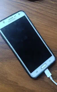گوشی j7.2015 سالم