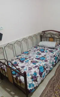 تخت خواب فلزی