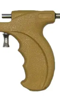 دستگاه تفنگی سوراخ کردن گوش