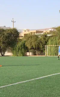 اجاره چمن مصنوعی و توپ فوتبال