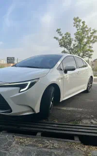 تویوتا لوین ۱۸۰۰هیبرید