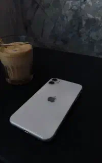 آیفون ۱۱ نرمال