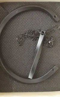 گردنبند و دستبند