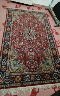 فرش دست بافت زیرخاکی نخش پشم حیوان