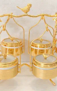 ظرف اُردو پرنده اماراتی آبطلا مدل آویزتاب روی شاخه