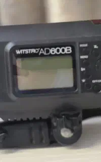 فلاش پرتابل Godox  AD600B